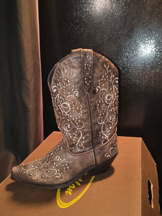J.B. Dillon Shoes - Rockin Country Collection RC5071 Distressed Black Studded Western Boots